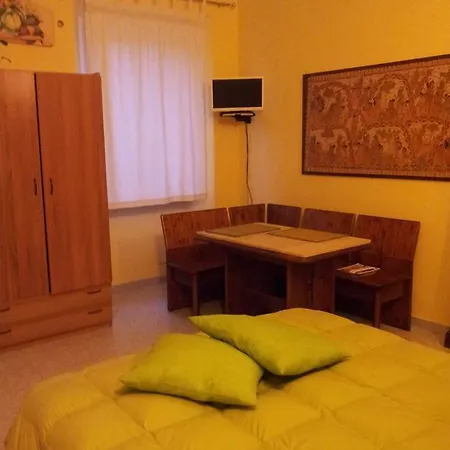 Bed and Breakfast Il Casaletto Di Laura 3*