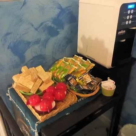 Bed and Breakfast Il Casaletto Di Laura Φιουμιτσίνο